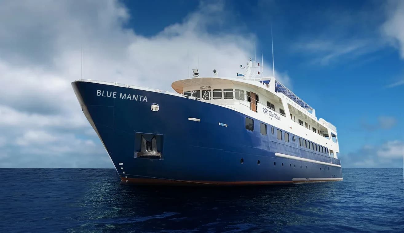 Blue Manta liveaboard