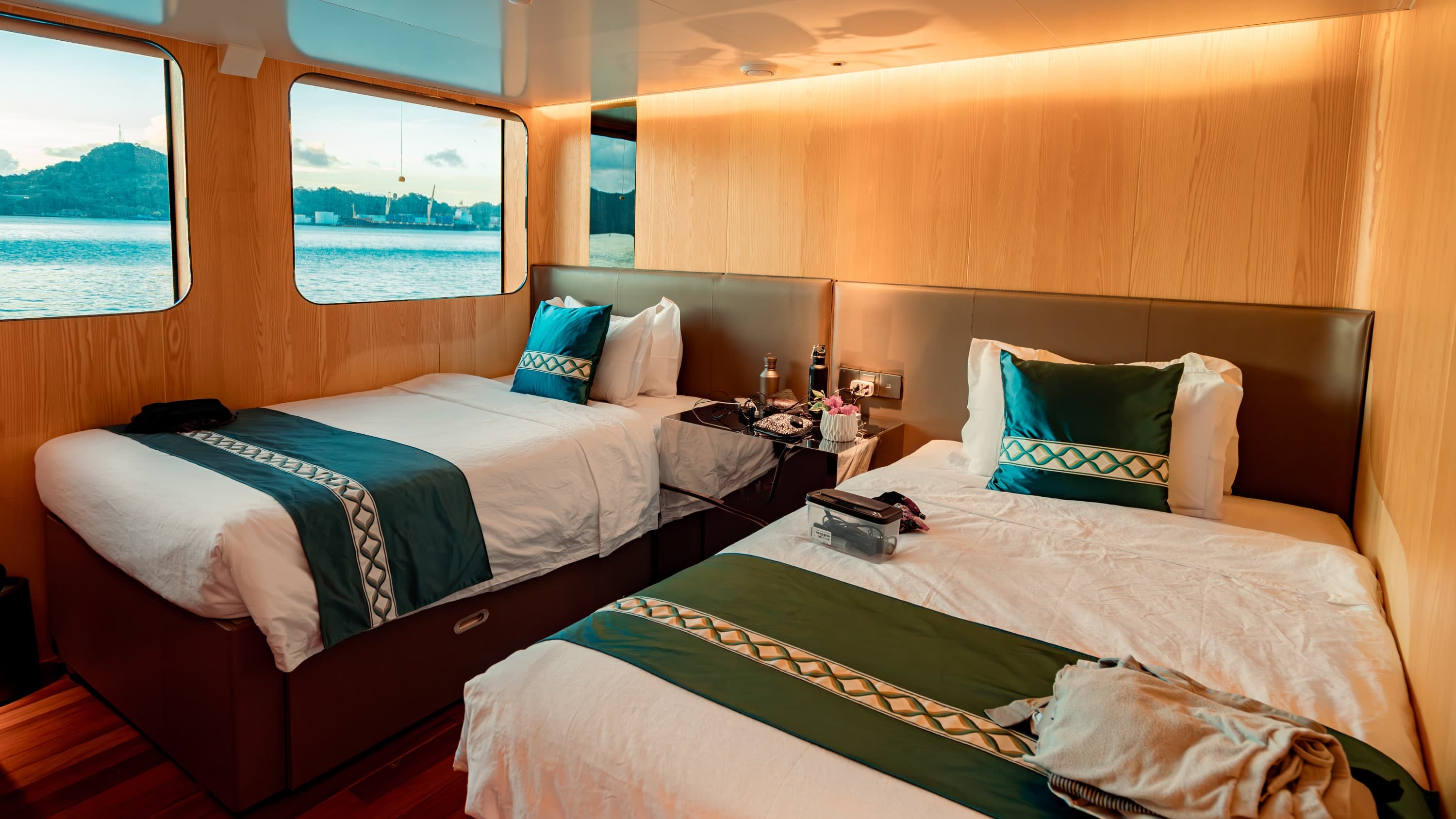 Main Deck - Seaview Cabins