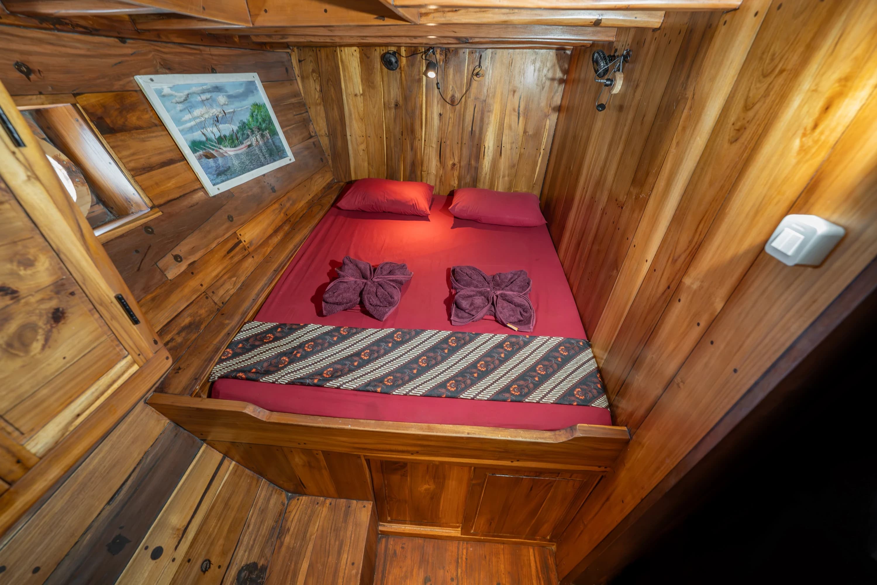 Double Cabin