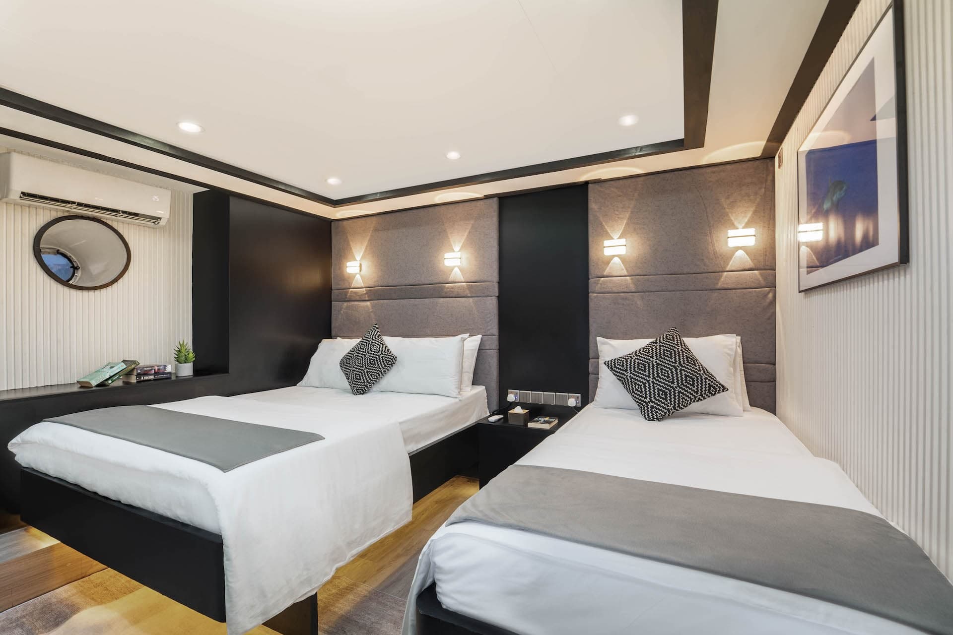 Triple Cabin Lower Deck