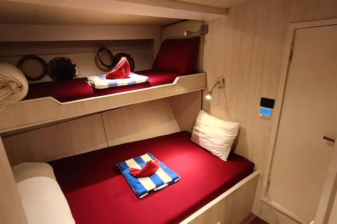 Lower Deck Double Cabin